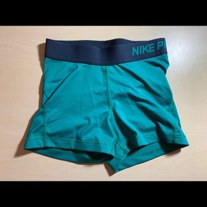 Nike spandex